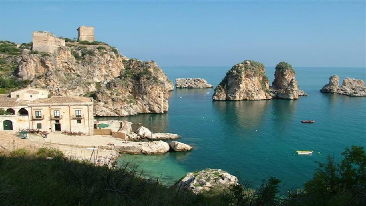 Апартаменти Giardini Del Golfo Балестрате Екстер'єр фото